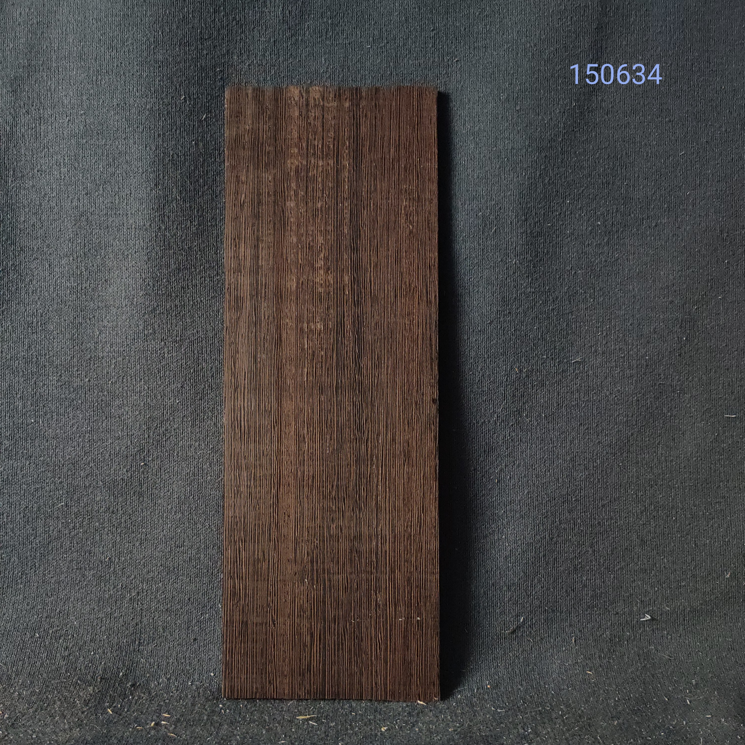 Wenge fejborítás (Millettia laurentii) Nr. 150634