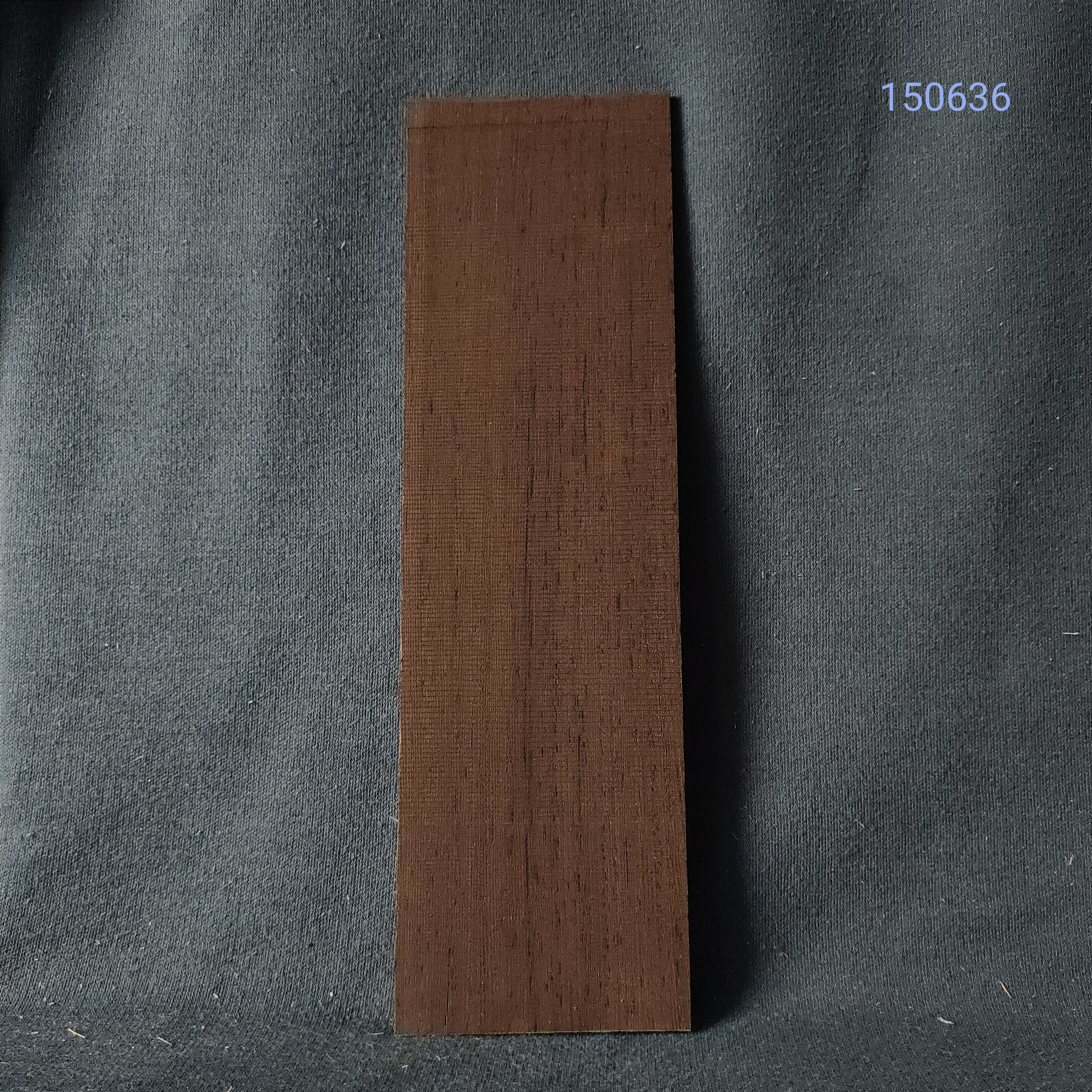 Wenge fejborítás (Millettia laurentii) Nr. 150636