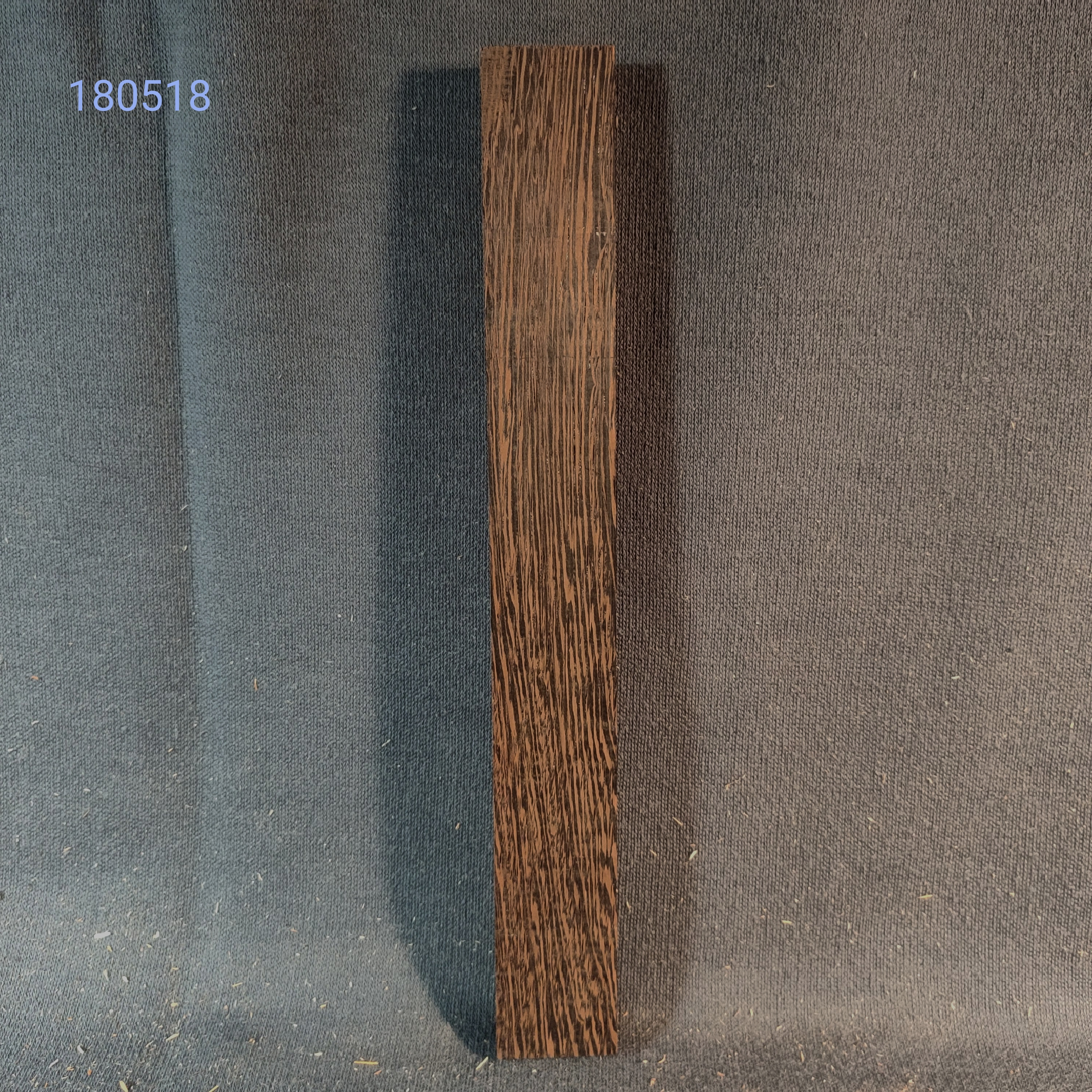 Wenge húrláb Nr. 180518